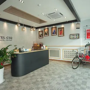 Hotel Ciq, Jalan Trus, Johor Bahru