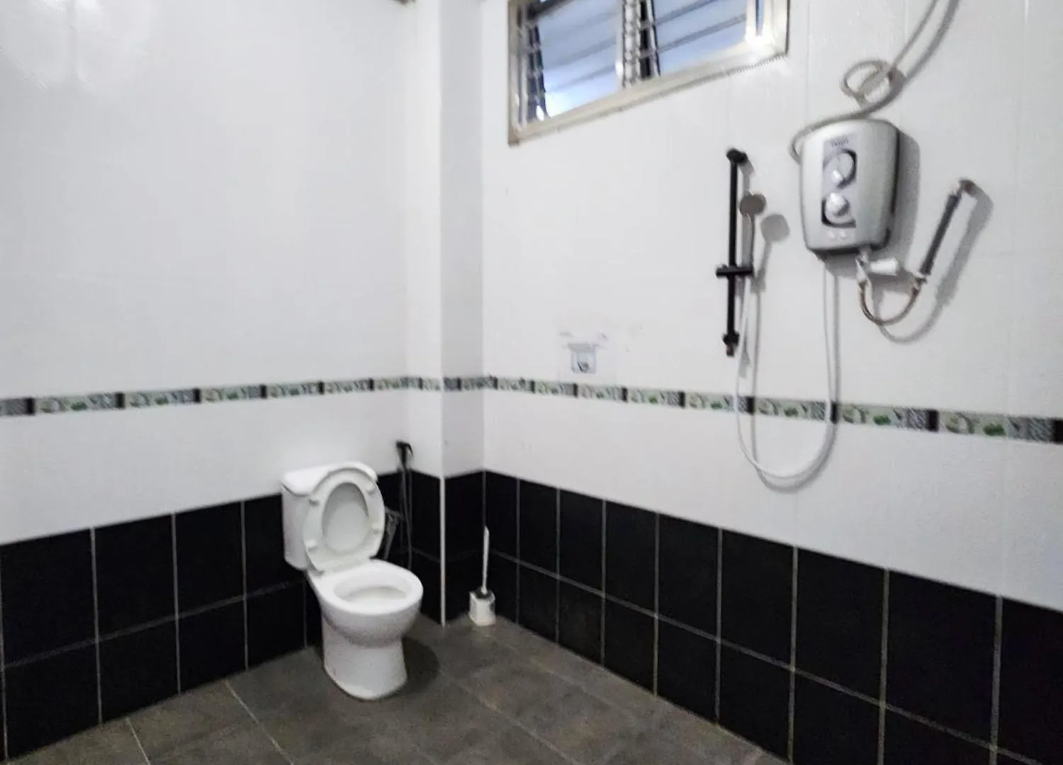 Vakantiehuis Kempas -- 32 Pax Semid, Near Paradigm Mall Jb Johor Bahru Maleisië